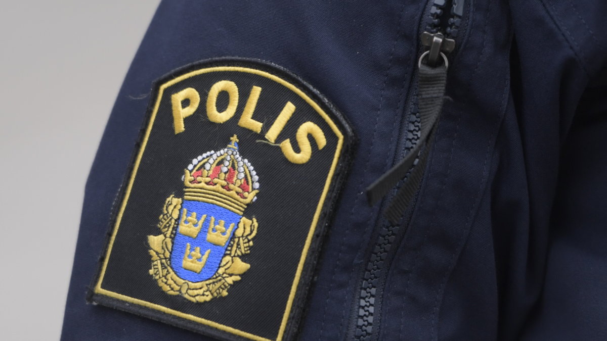 En kvinna har avlidit efter att ha blivit påkörd i Linköping.